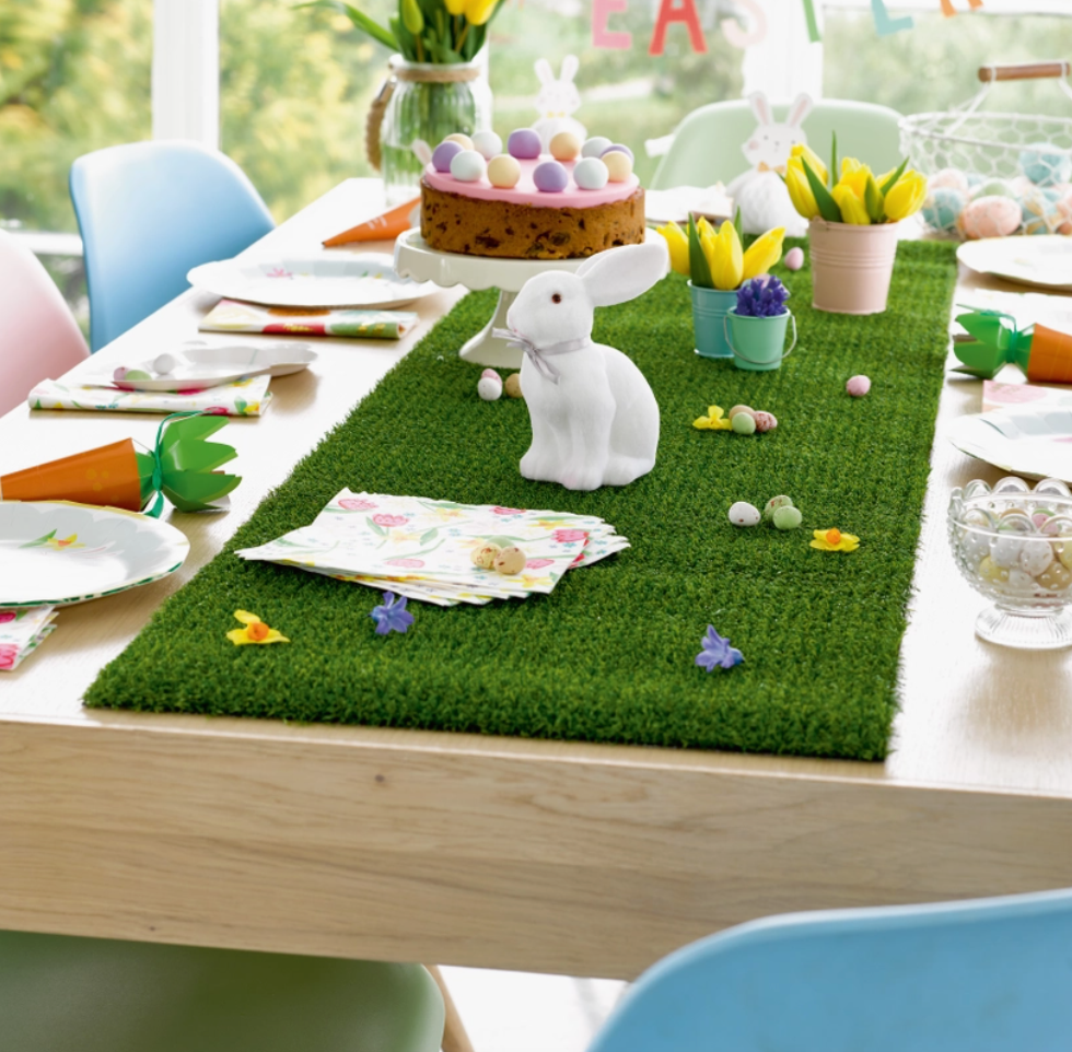 Grass Table Runner