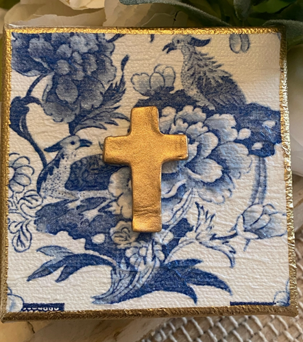 Chinoiserie Gold Cross Art