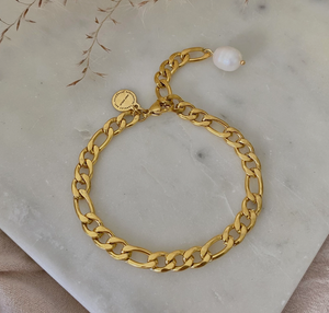 Figaro Chain Pearl Bracelet